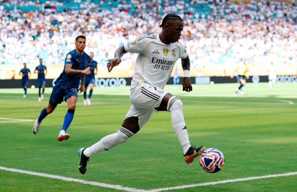 Vinicius Mengalami Kram Otot Real Madrid